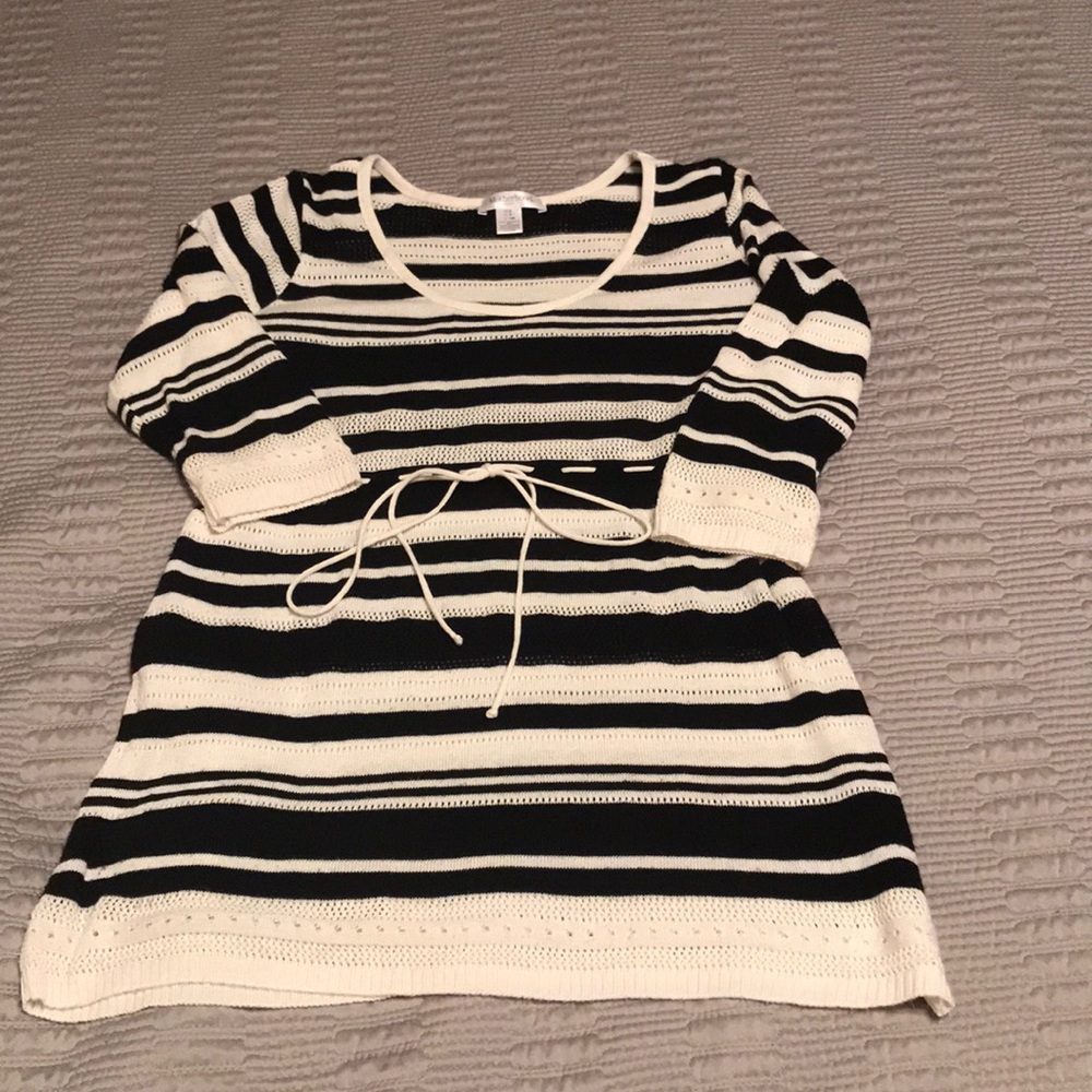Black and white Motherhood Maternity sweater